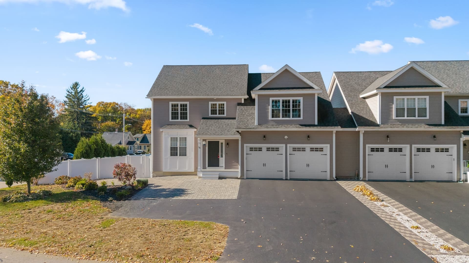Single Family Residence at 75 Elm St # 75, Shrewsbury MA 01545