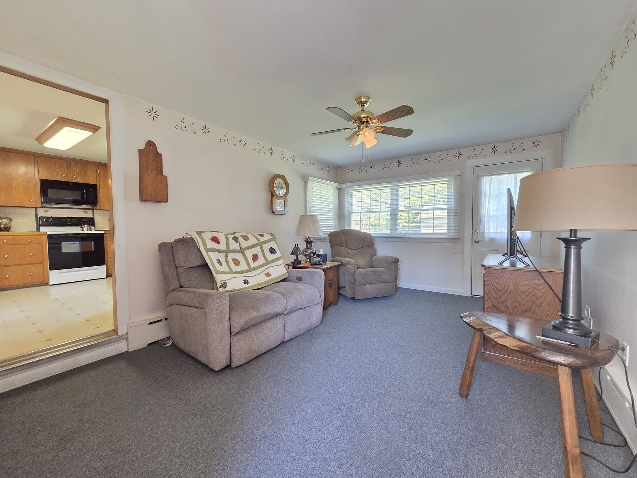 Single Family Residence at 40 Brodeur Ave, Webster MA 01570, photo 3 of 38
