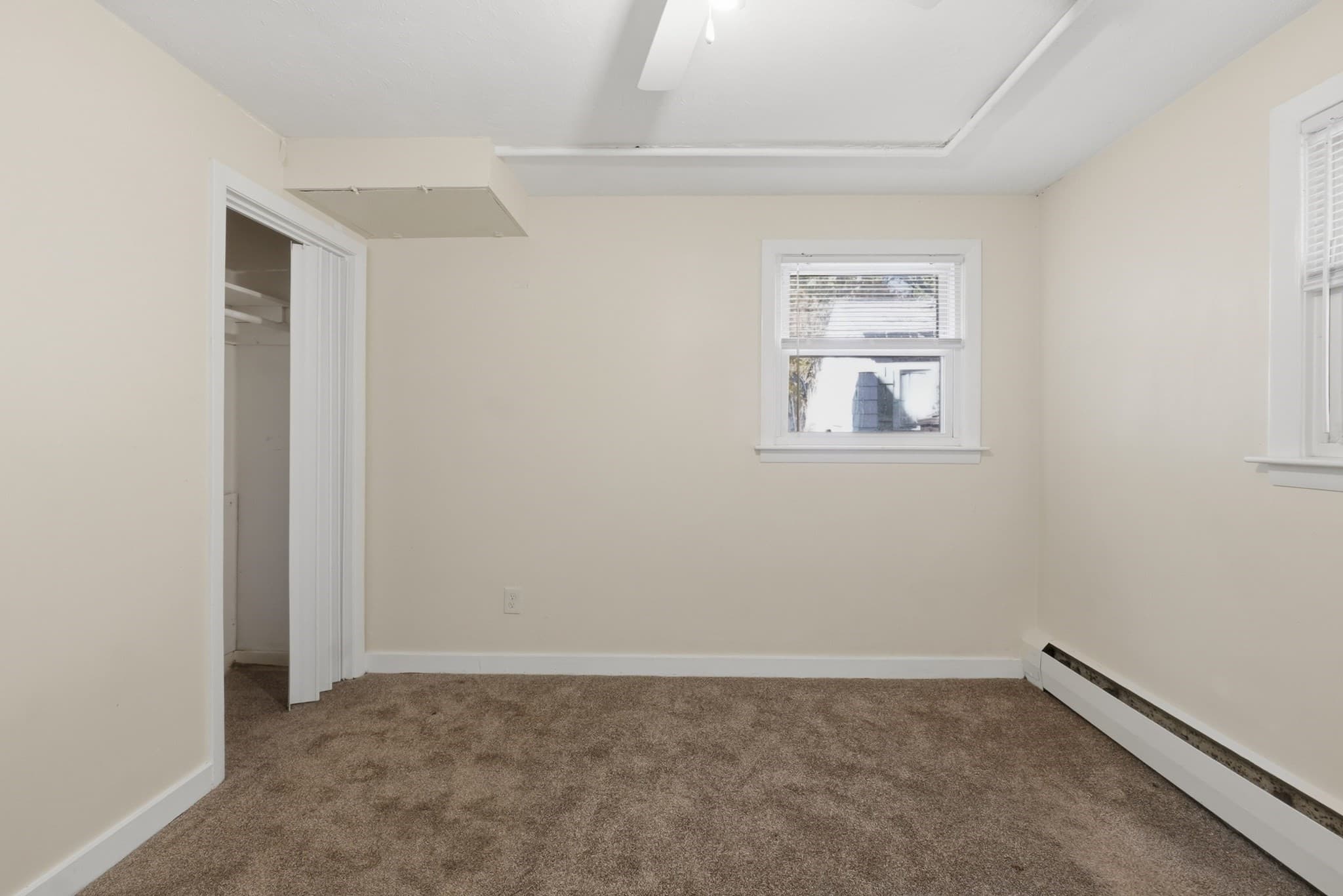 Multi Family at 37 Walsh Ave, Auburn MA 01501, photo 12 of 40