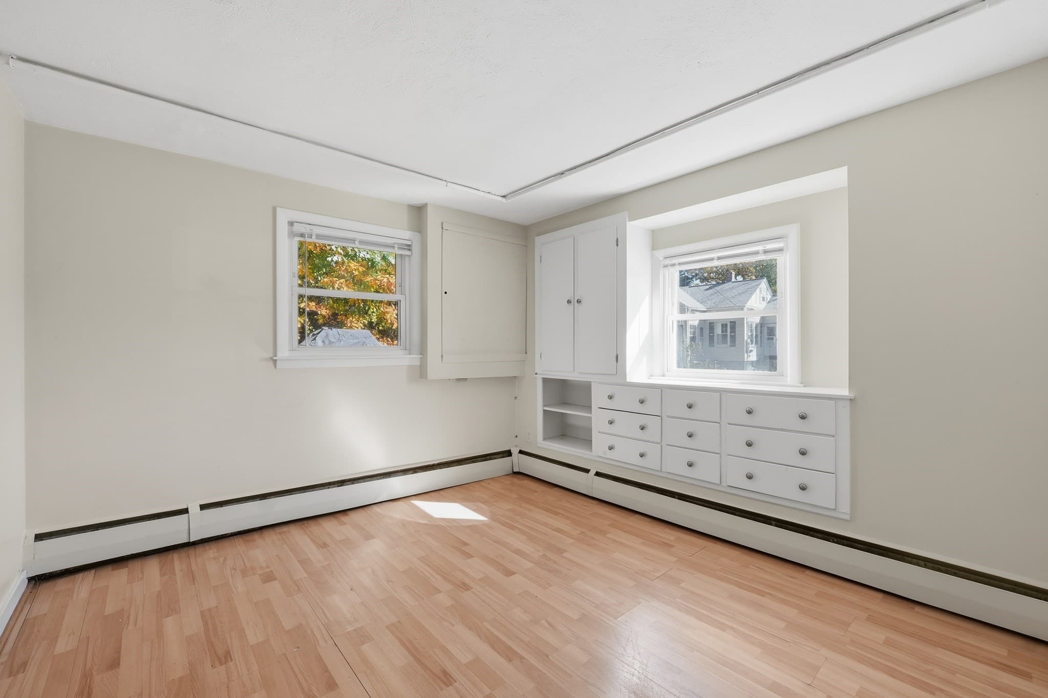 Multi Family at 37 Walsh Ave, Auburn MA 01501, photo 14 of 40
