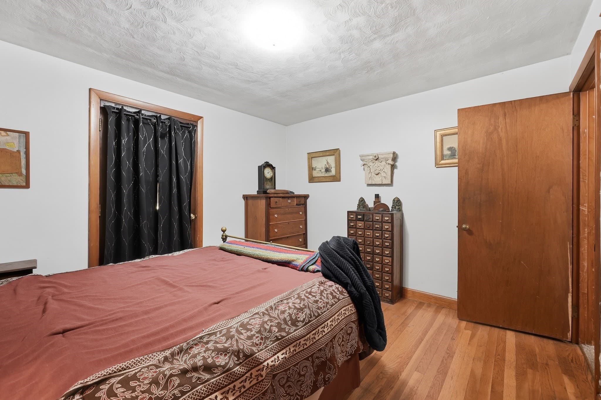 Multi Family at 37 Walsh Ave, Auburn MA 01501, photo 35 of 40