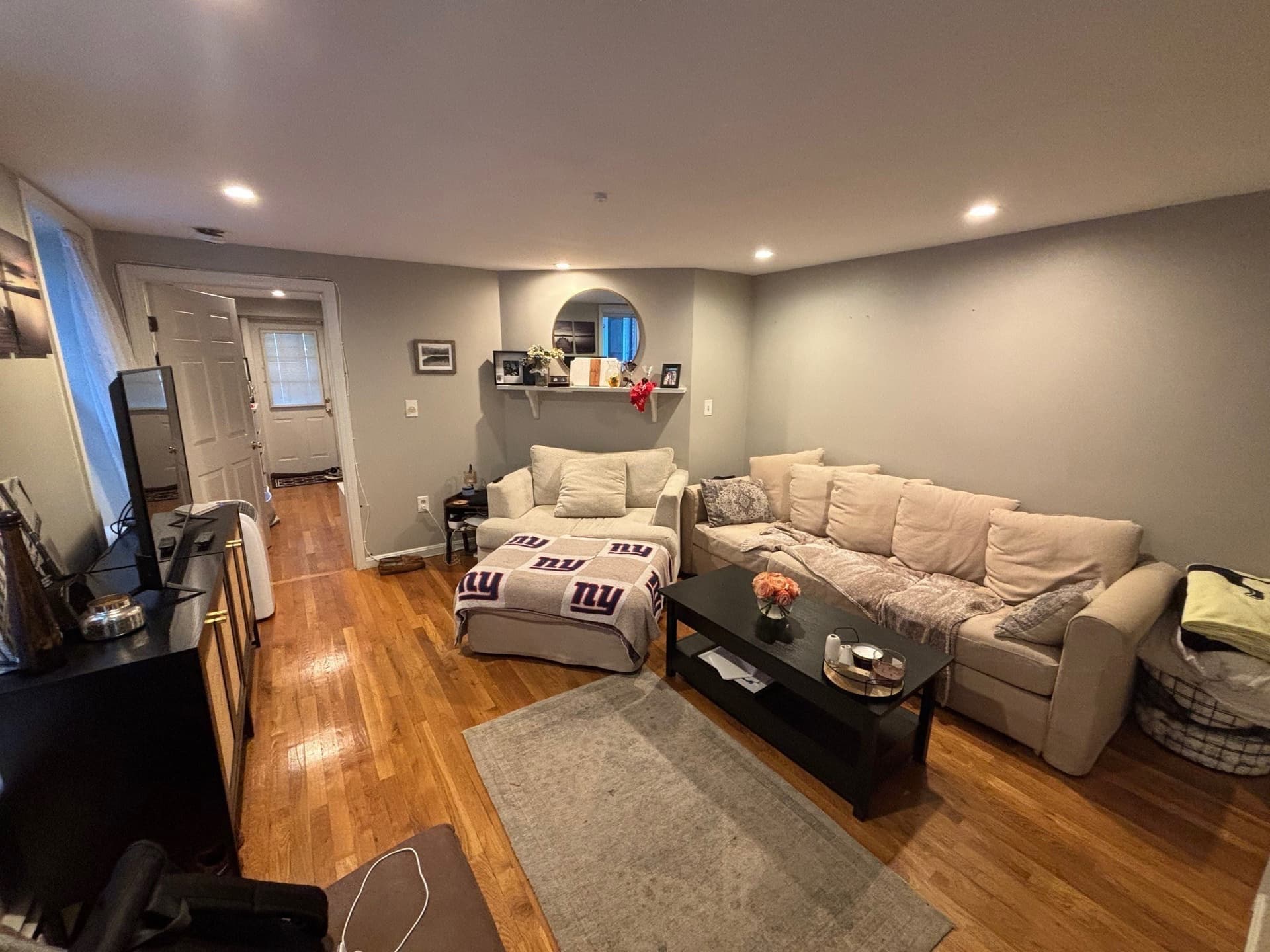 Apartment at 516 E Broadway # 1, Boston MA 02127, photo 3 of 11