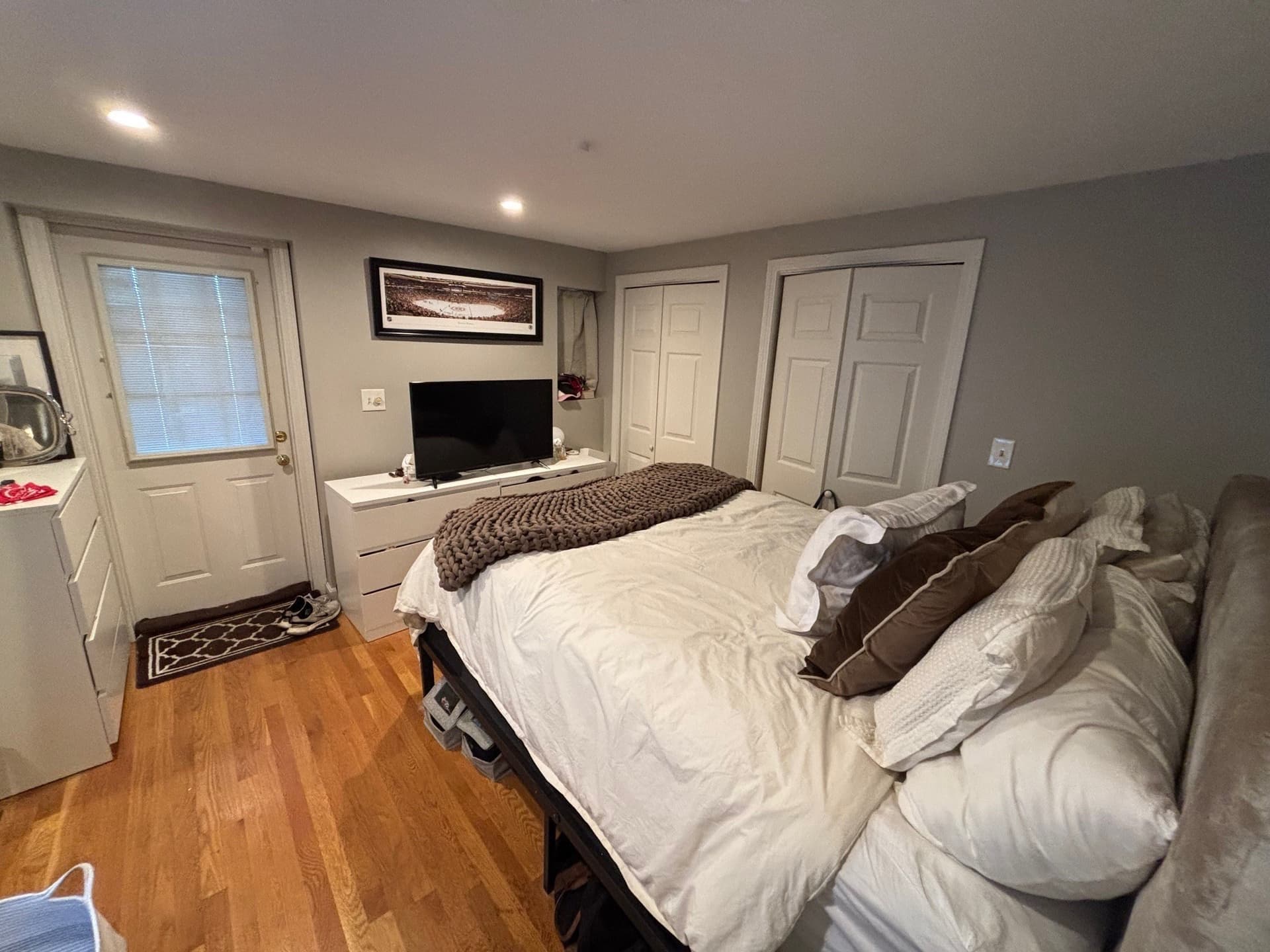 Apartment at 516 E Broadway # 1, Boston MA 02127, photo 5 of 11