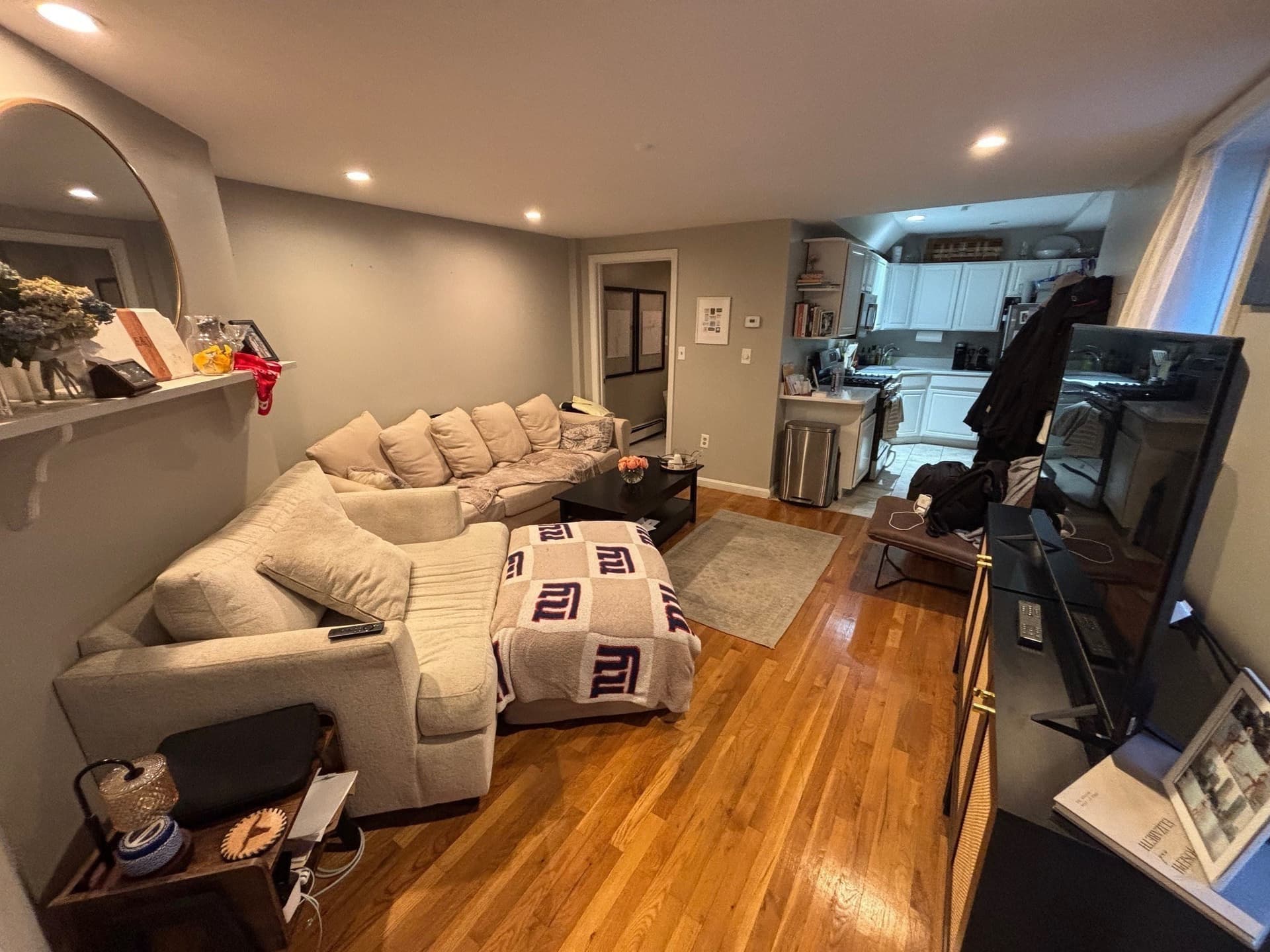 Apartment at 516 E Broadway # 1, Boston MA 02127, photo 4 of 11