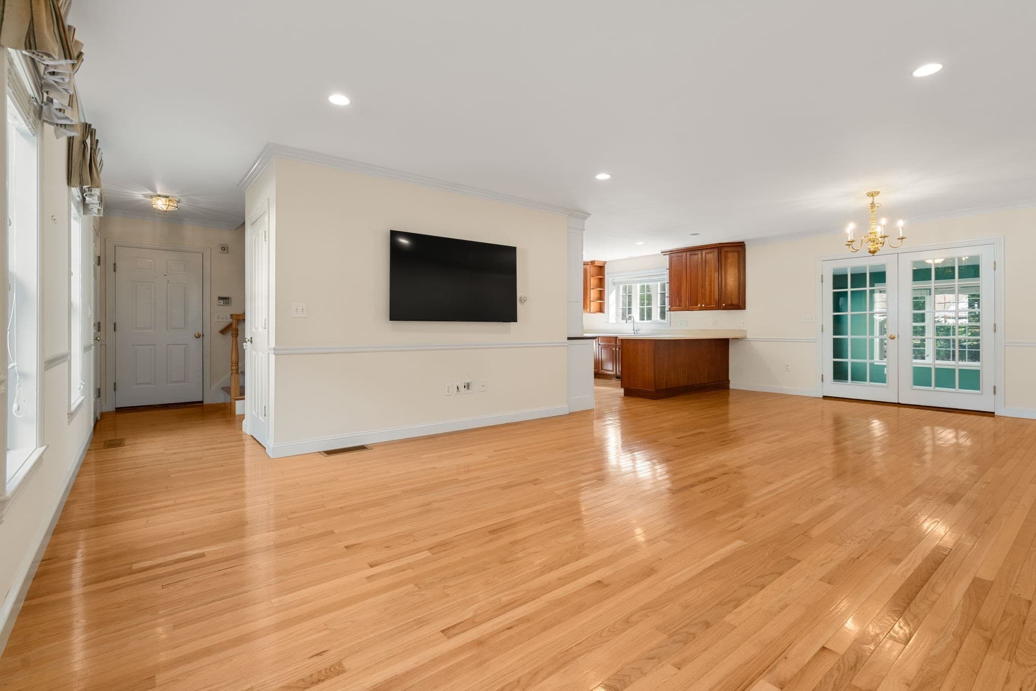 Condex at 2 Turtlebrook Way # 2, Medfield MA 02052, photo 5 of 12