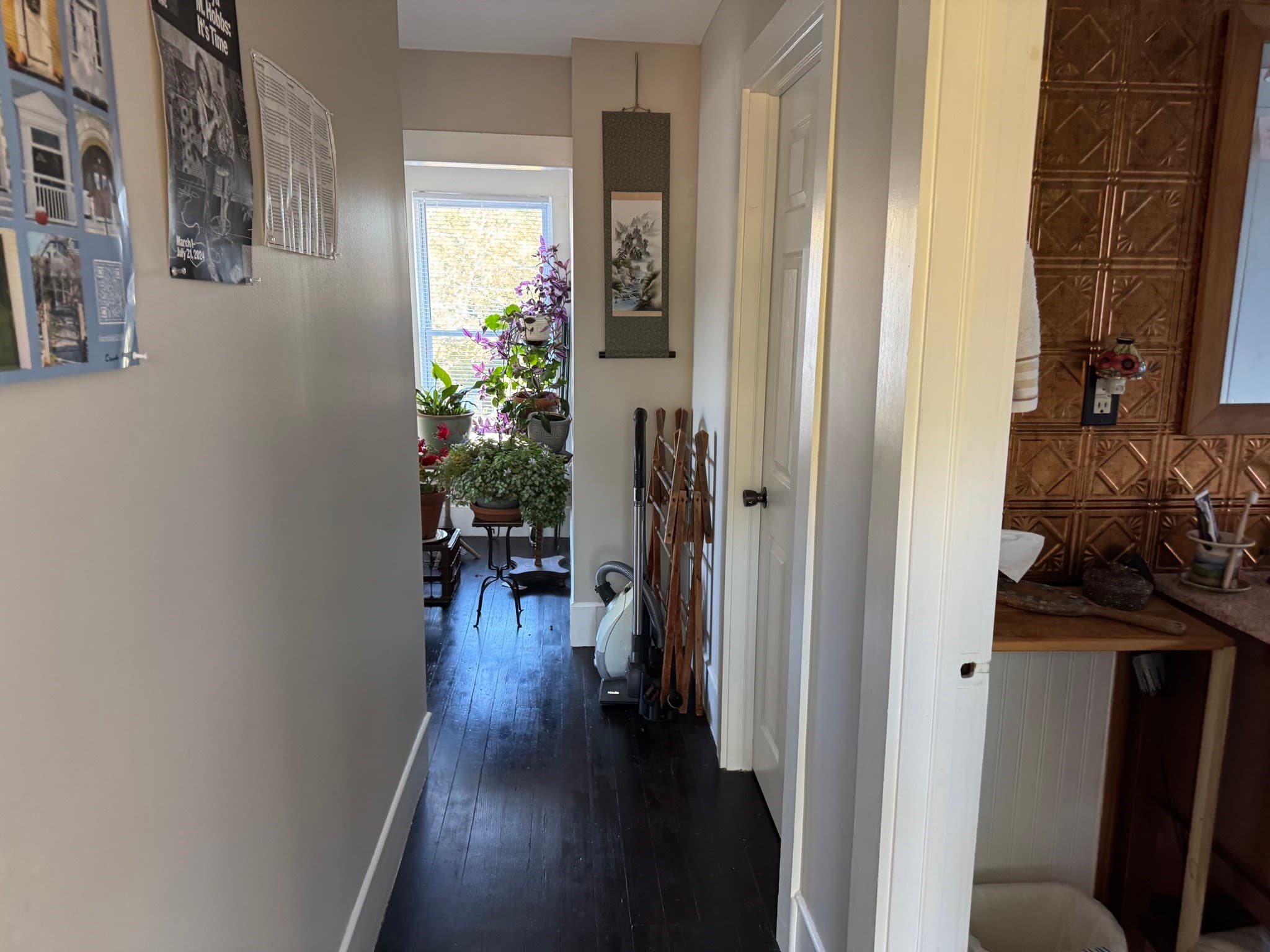 3 Family at 87-89 Davis Street, Greenfield MA 01301, photo 33 of 36