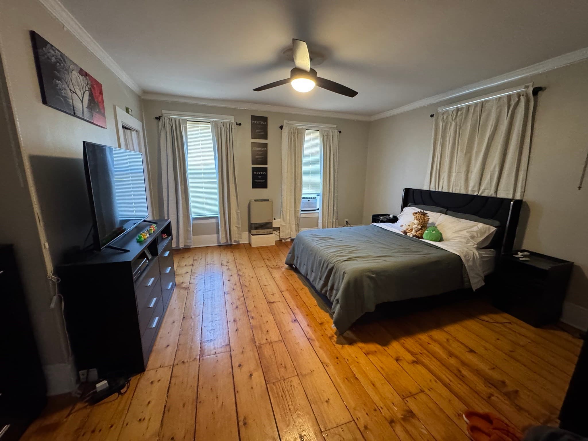 3 Family at 87-89 Davis Street, Greenfield MA 01301, photo 15 of 36