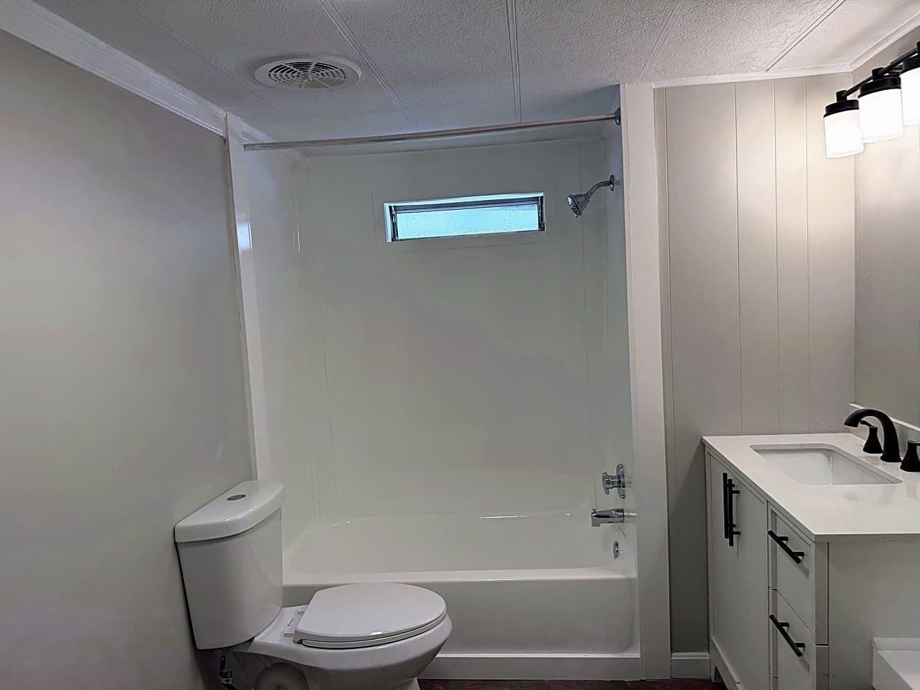 Mobile Home at 100 Phelps St # 17, Marlborough MA 01752, photo 6 of 22