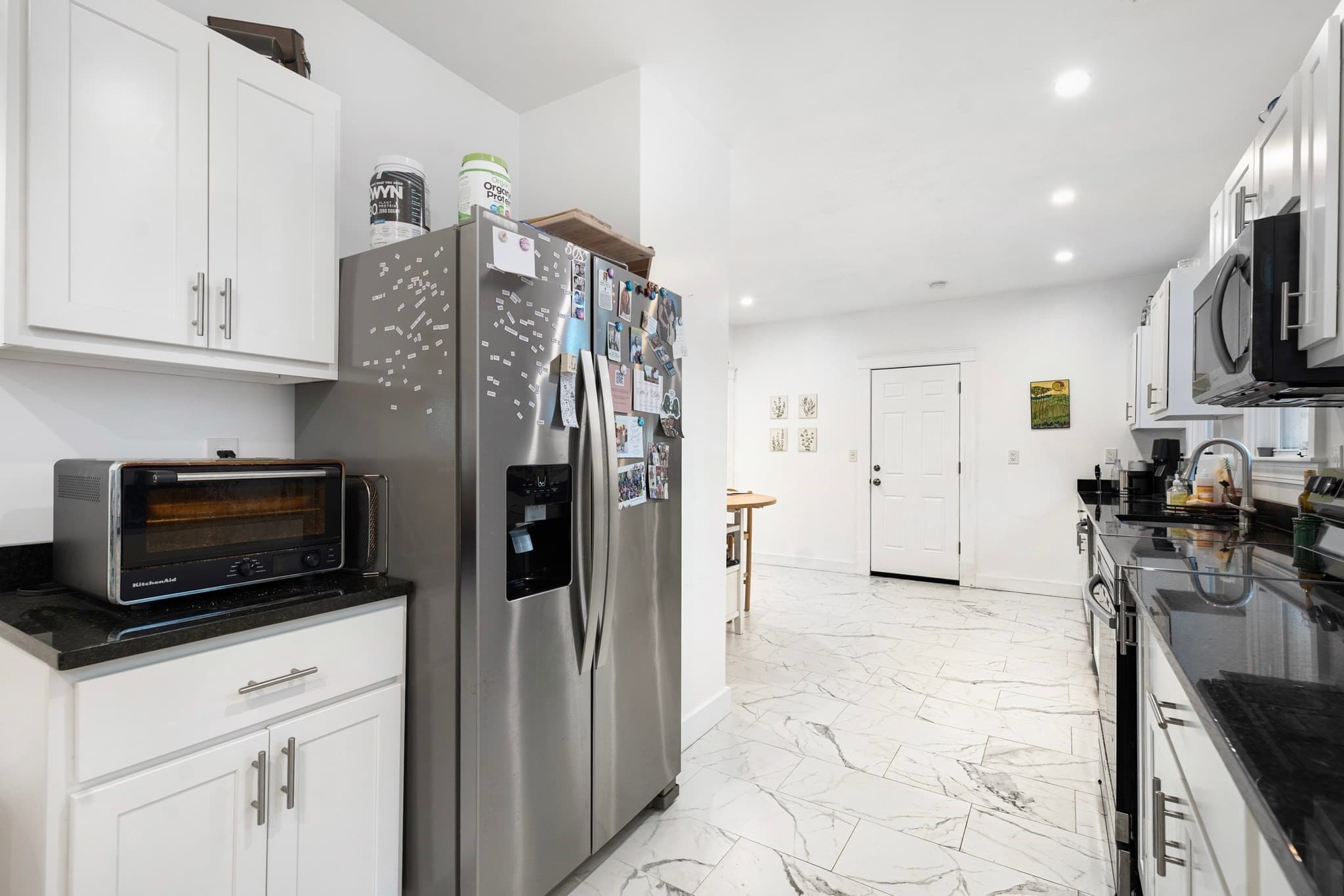 Apartment at 22 Hartshorn Ave # 2, Worcester MA 01602, photo 2 of 20