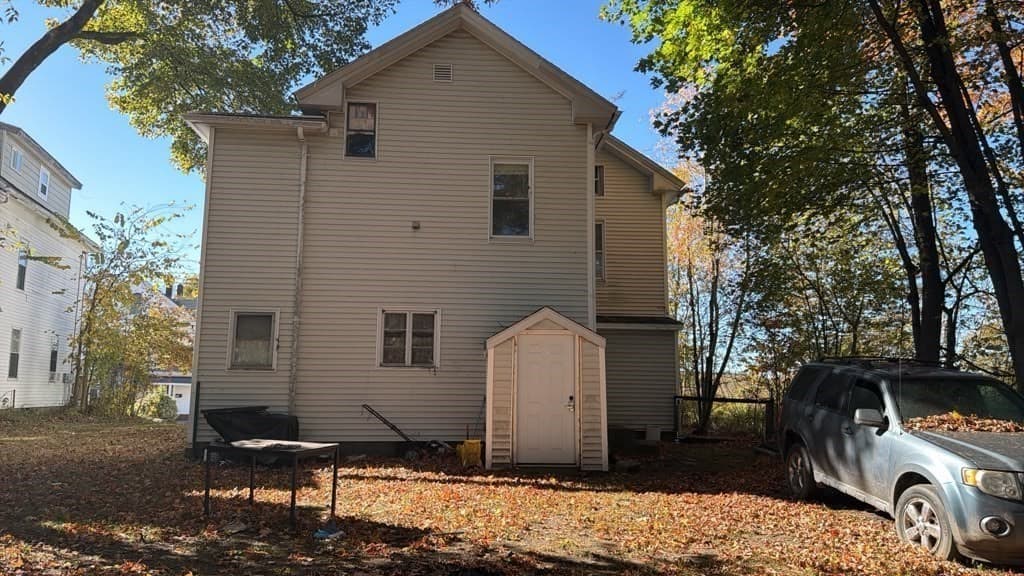 2 Family - 2 Units Up/Down at 14 Prospect St, Webster MA 01570, photo 4 of 14