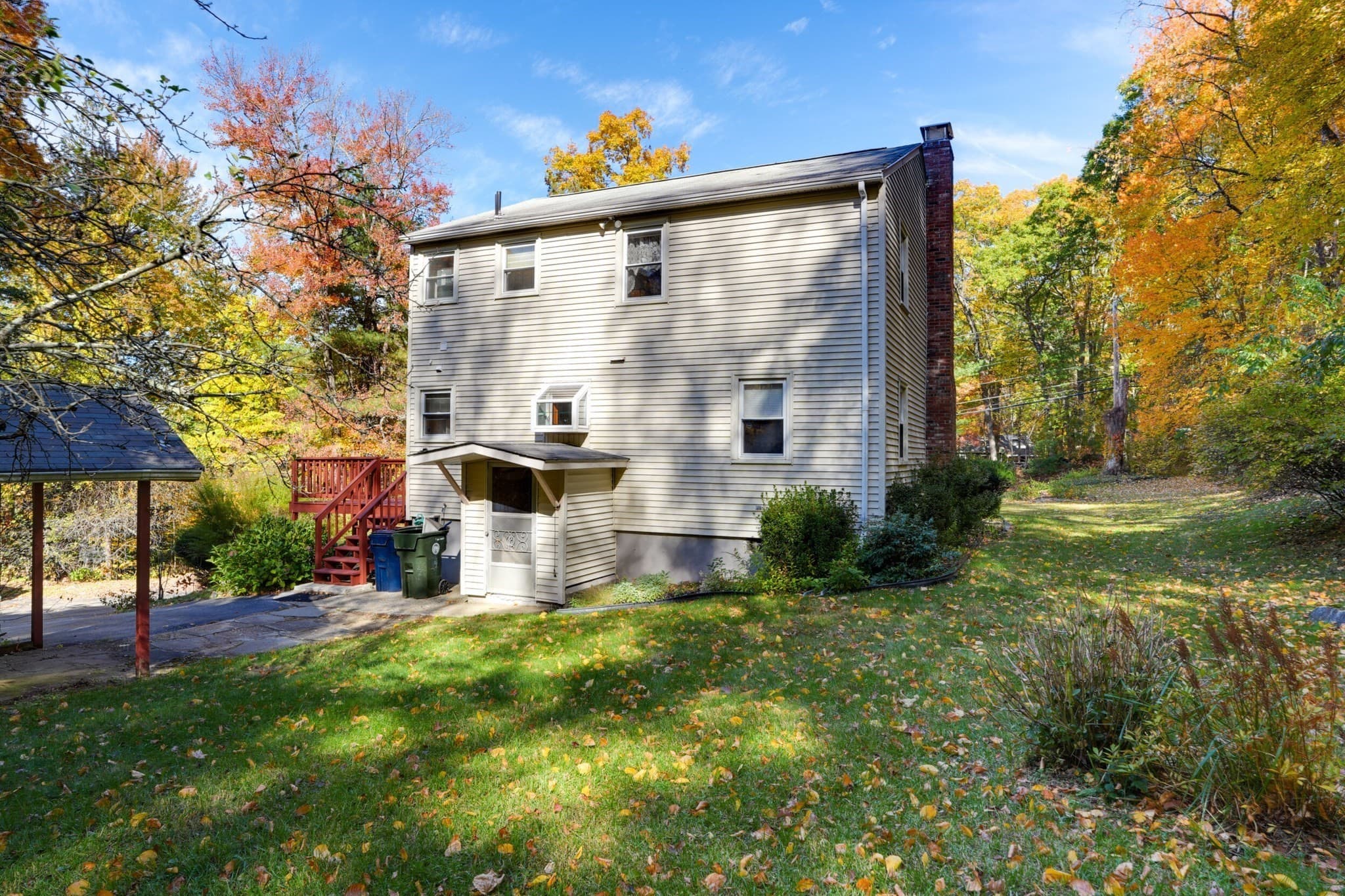 Single Family Residence at 264 Bigelow St, Marlborough MA 01752, photo 25 of 35