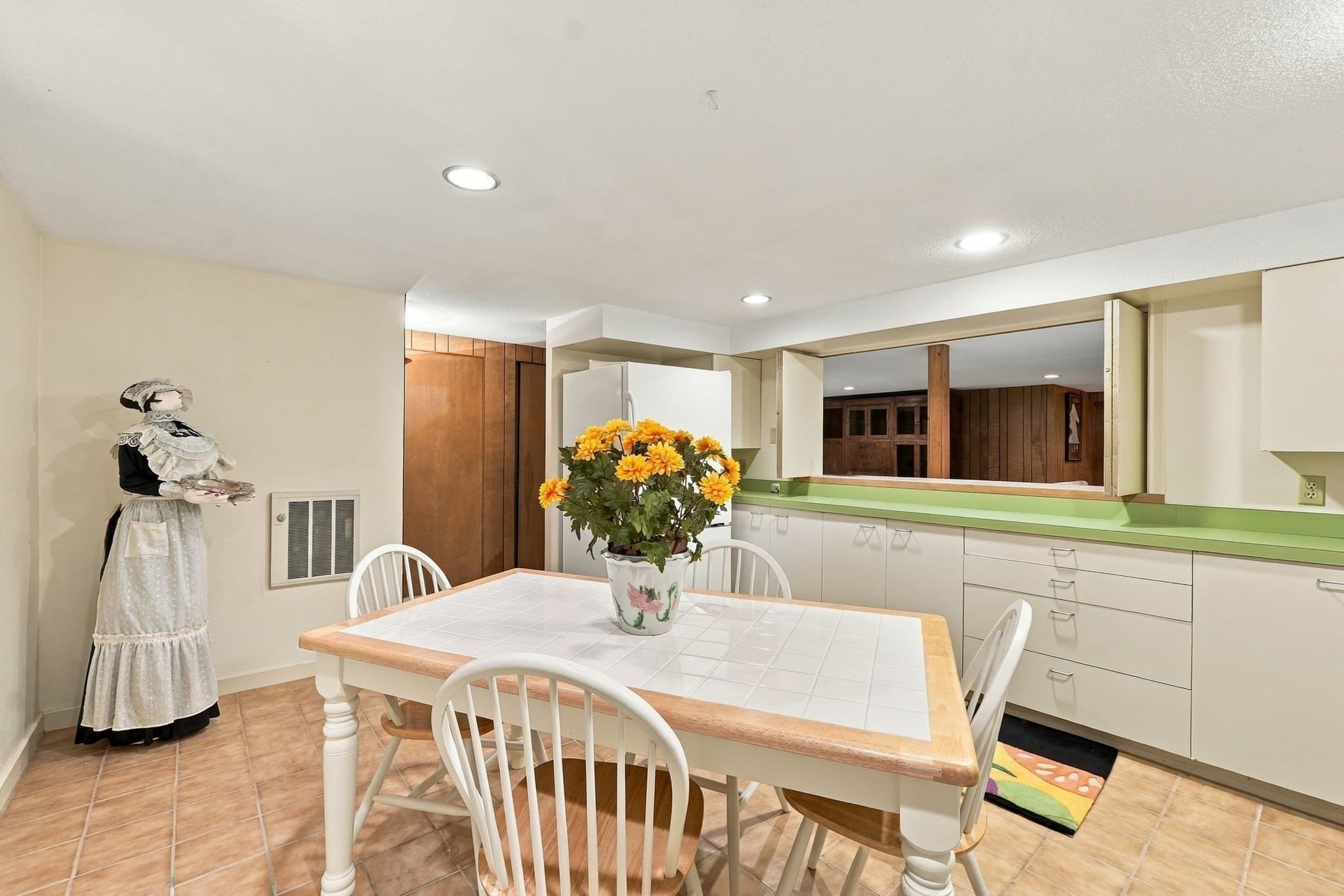 Single Family Residence at 31 Hancock Hill Dr, Worcester MA 01609, photo 35 of 42