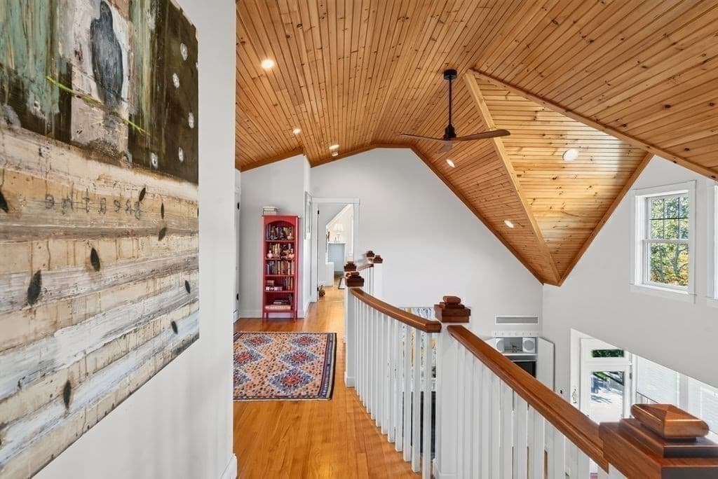 Single Family Residence at 91 Litchfield Rd, Edgartown MA 02539, photo 20 of 38