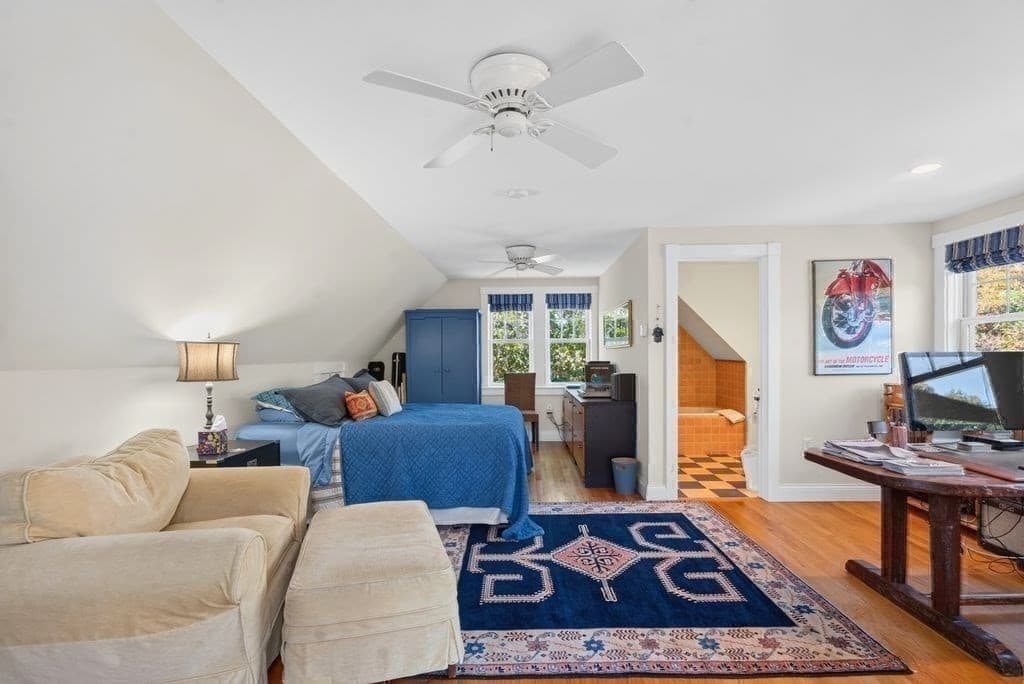 Single Family Residence at 91 Litchfield Rd, Edgartown MA 02539, photo 31 of 38