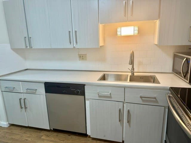 Condominium at 42 Sawanson # A23, Boxborough MA 01719, photo 6 of 16