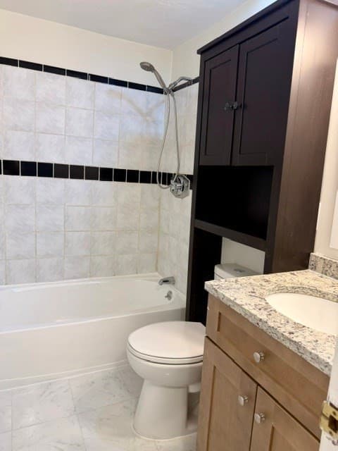 Condominium at 42 Sawanson # A23, Boxborough MA 01719, photo 15 of 16