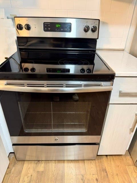 Condominium at 42 Sawanson # A23, Boxborough MA 01719, photo 4 of 16
