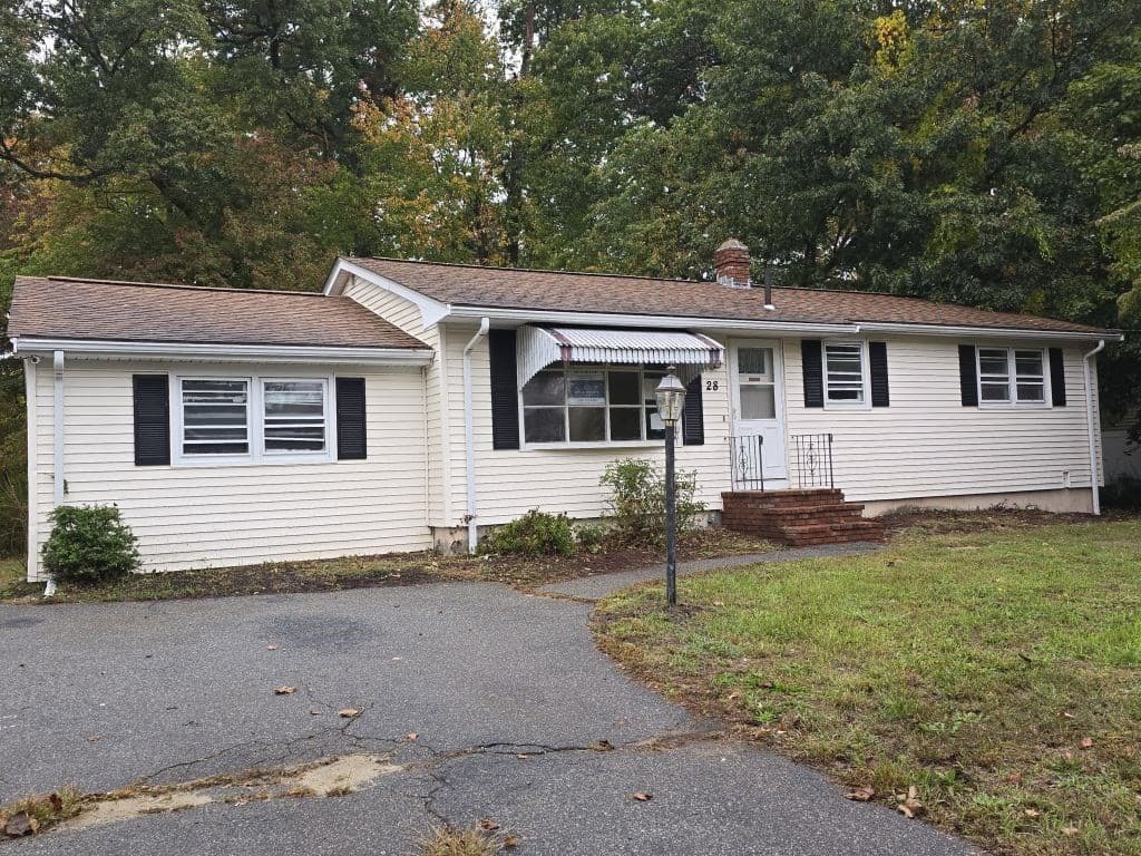 Single Family Residence at 28 Arnold St, Taunton MA 02780, photo 2 of 22