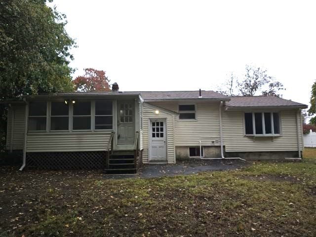 Single Family Residence at 28 Arnold St, Taunton MA 02780, photo 6 of 22