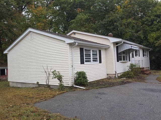 Single Family Residence at 28 Arnold St, Taunton MA 02780, photo 3 of 22