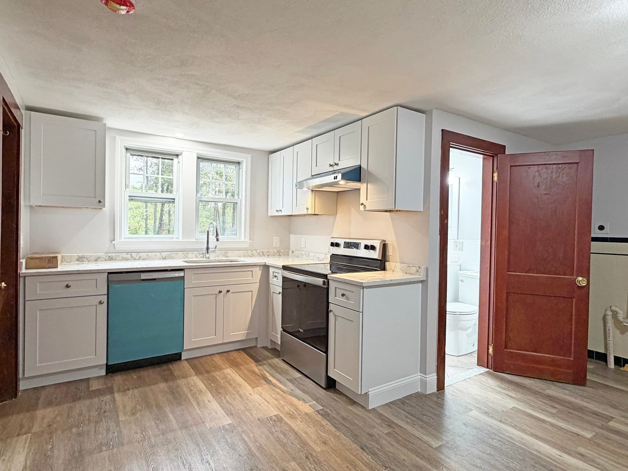 Apartment at 75 Dale St # 1, Waltham MA 02451, photo 7 of 13