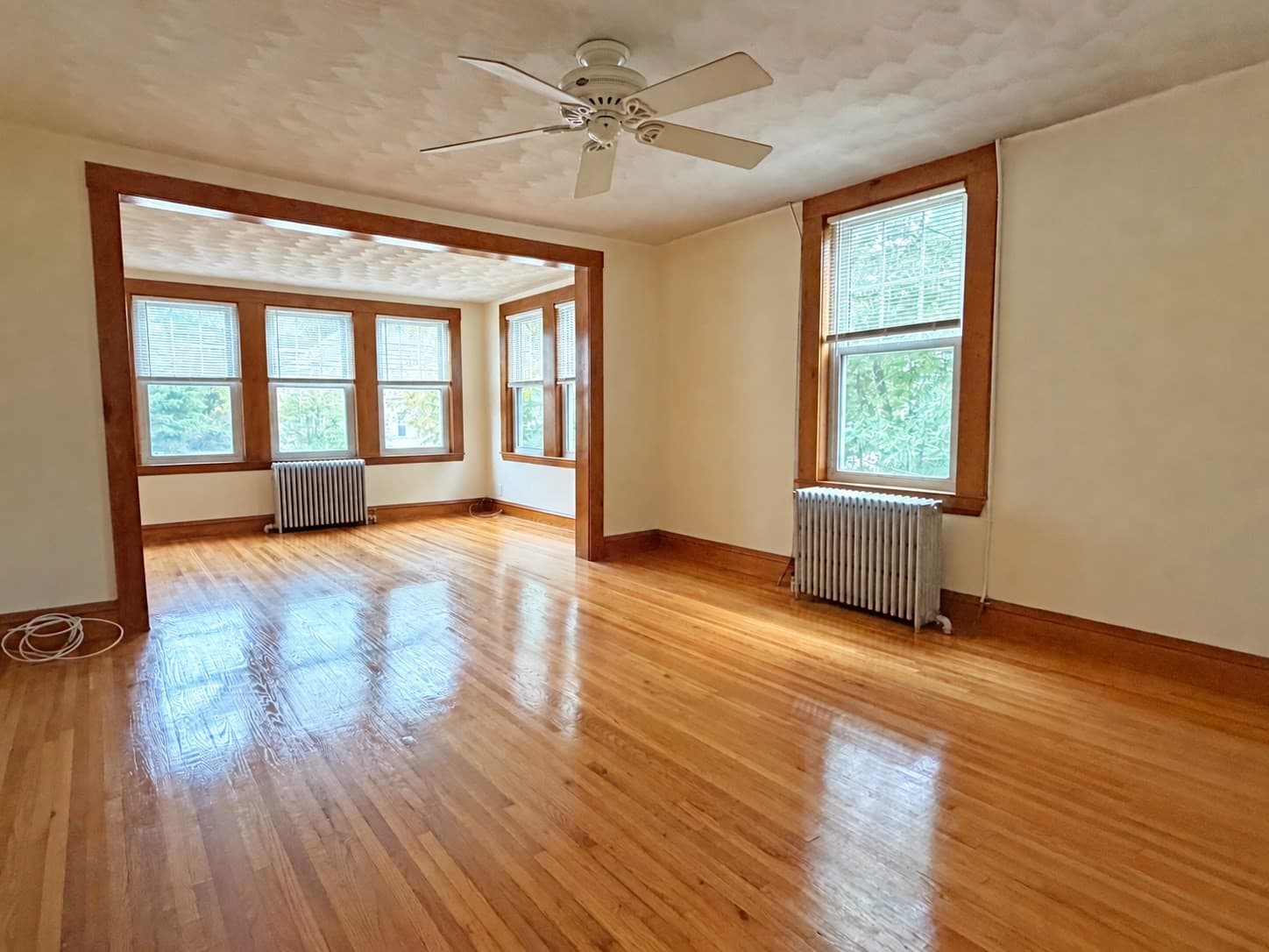 75 Dale St # 1, Waltham MA 02451
