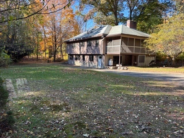 Single Family Residence at 152 River Street, Middleton MA 01949, photo 3 of 35
