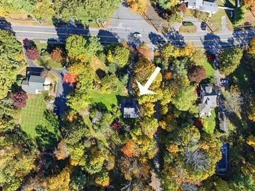 Residential at 260 Main St, Norwell MA 02061, photo 3 of 6