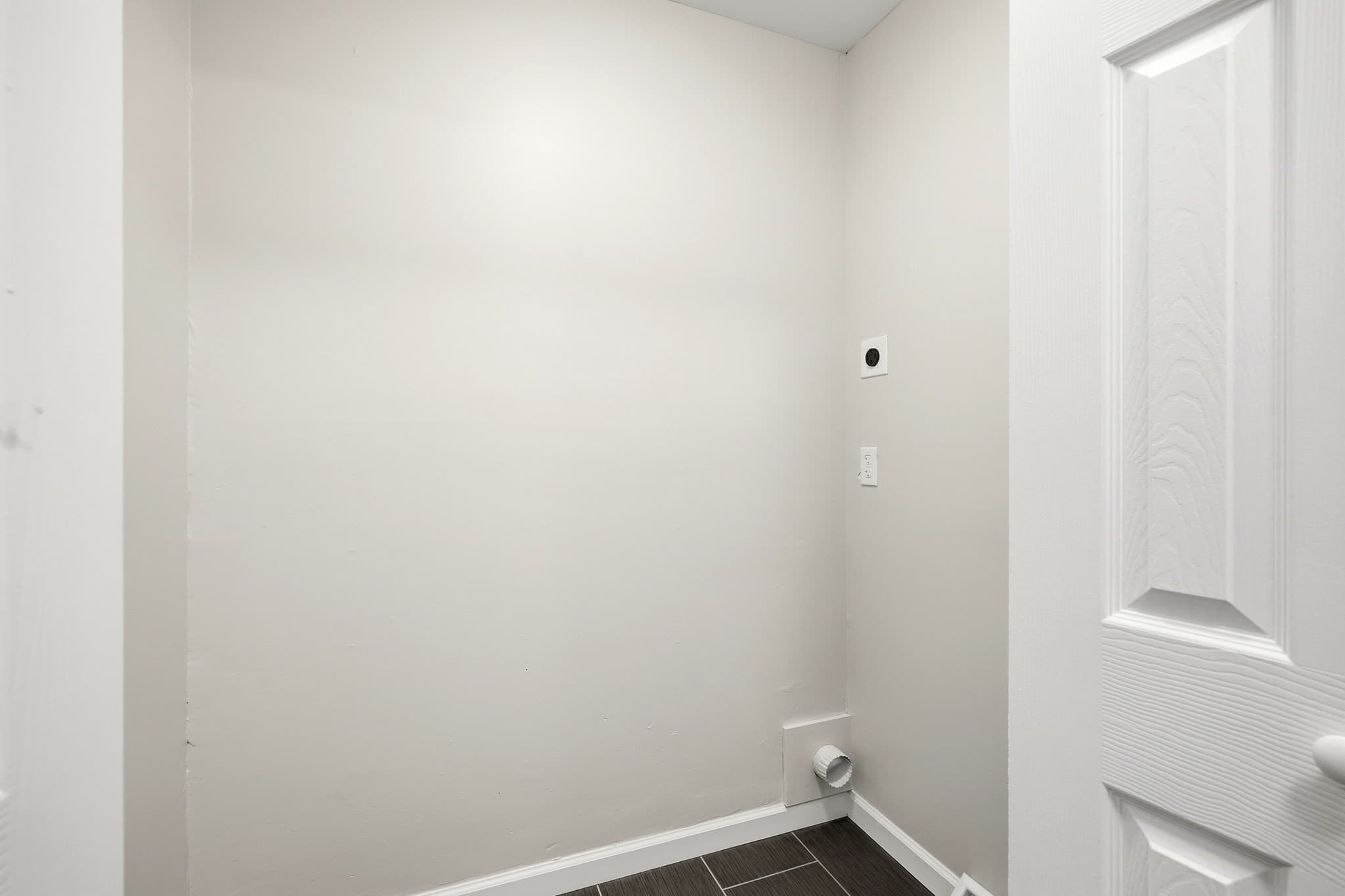 Single Family Residence at 139 E Hill Rd, Brimfield MA 01010, photo 12 of 42