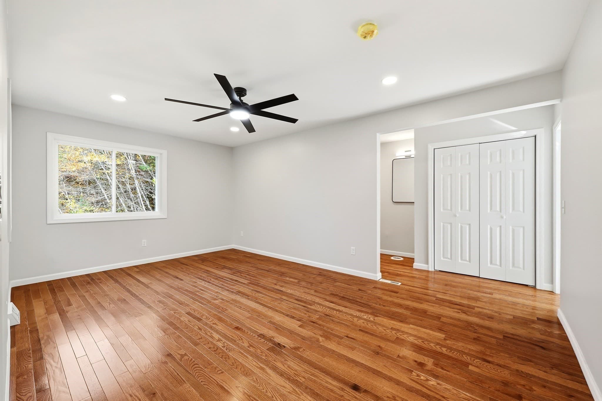 Single Family Residence at 139 E Hill Rd, Brimfield MA 01010, photo 24 of 42