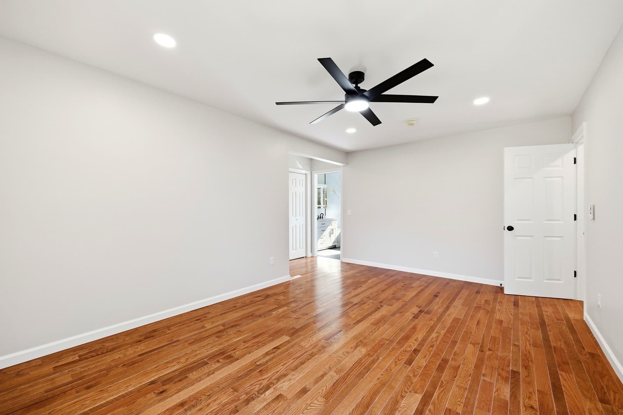 Single Family Residence at 139 E Hill Rd, Brimfield MA 01010, photo 25 of 42