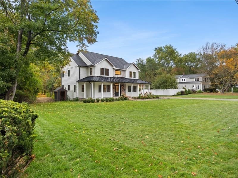 Single Family Residence at 139 Newland St, Norton MA 02766, photo 2 of 41