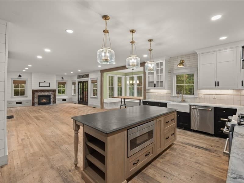 Single Family Residence at 139 Newland St, Norton MA 02766, photo 10 of 41