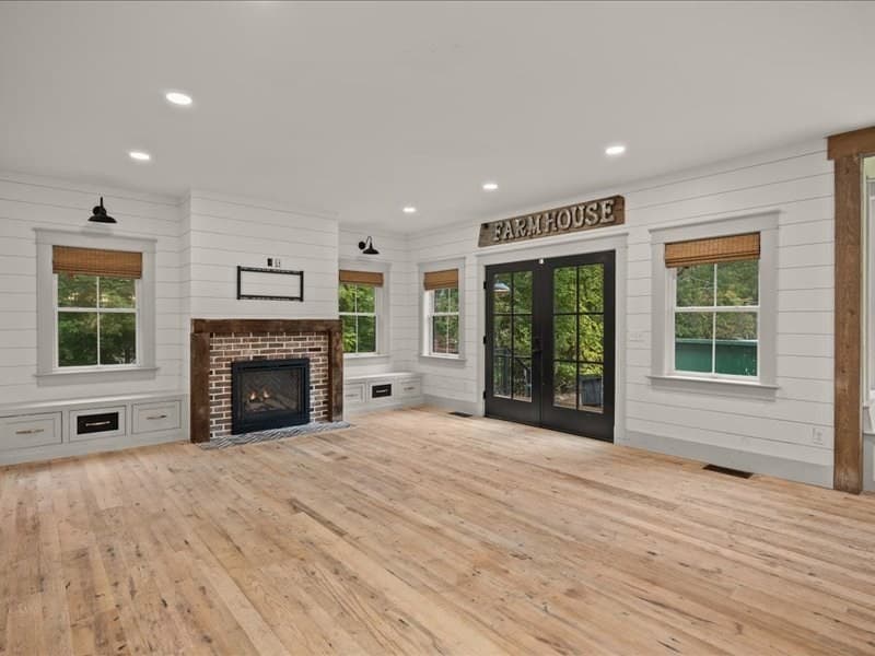 Single Family Residence at 139 Newland St, Norton MA 02766, photo 11 of 41