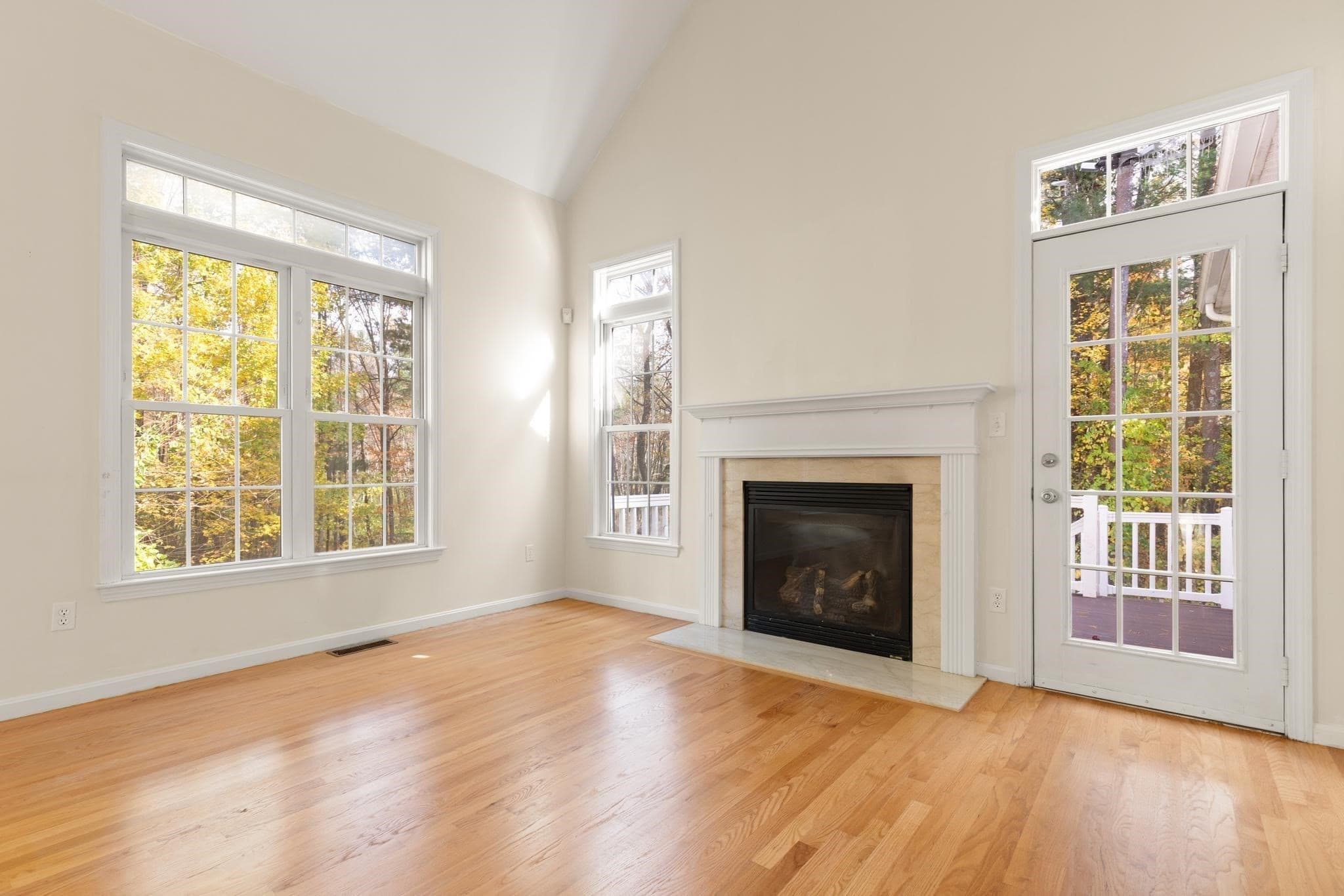 Single Family Residence at 35 Daisy Ln # 35, Raynham MA 02767, photo 13 of 42