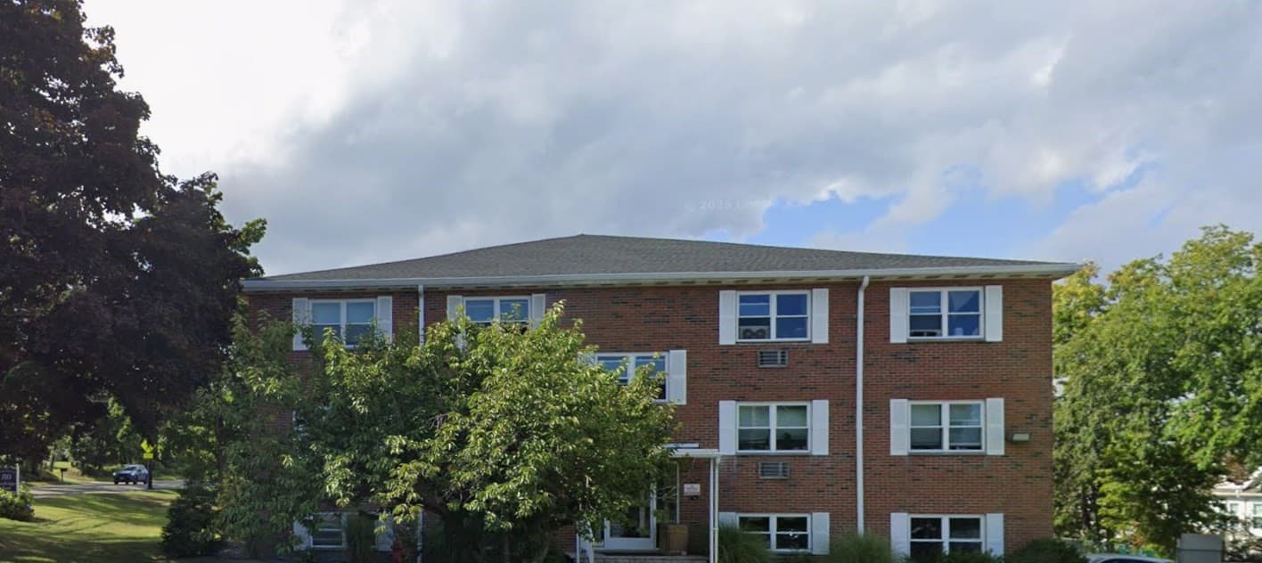 80 Cambridge # 21, Woburn MA 01801