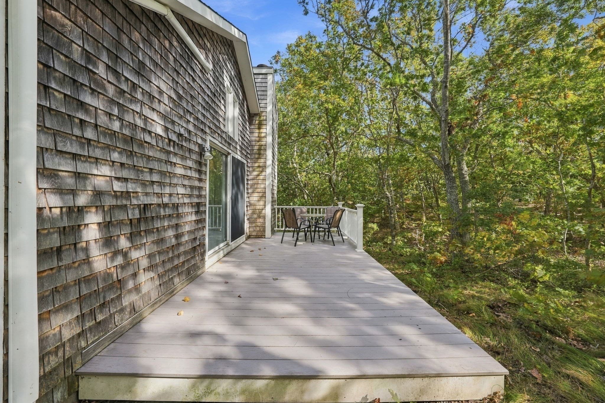 Single Family Residence at 21 Flamingo Drive, Edgartown MA 02539, photo 2 of 12