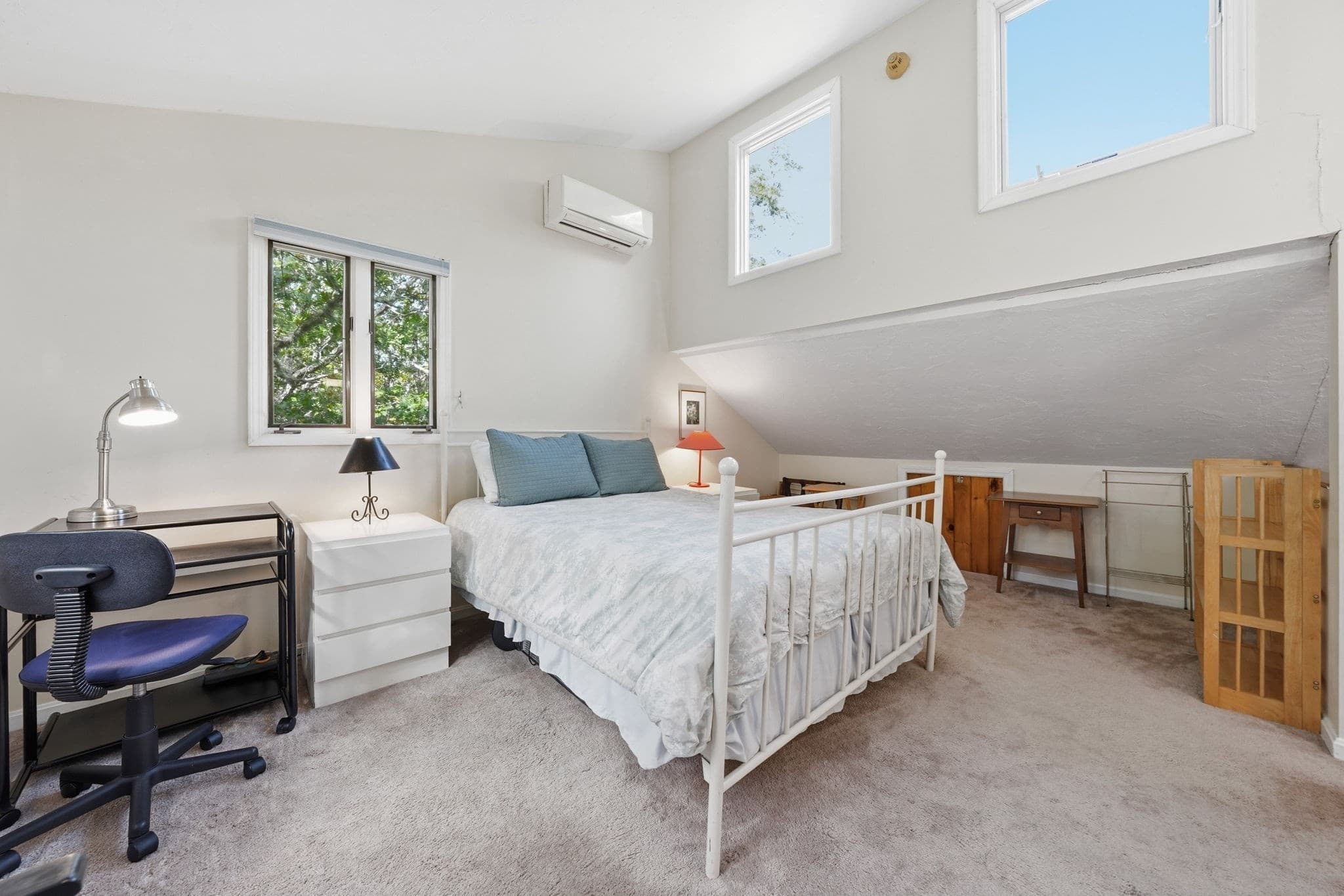 Single Family Residence at 21 Flamingo Drive, Edgartown MA 02539, photo 11 of 12
