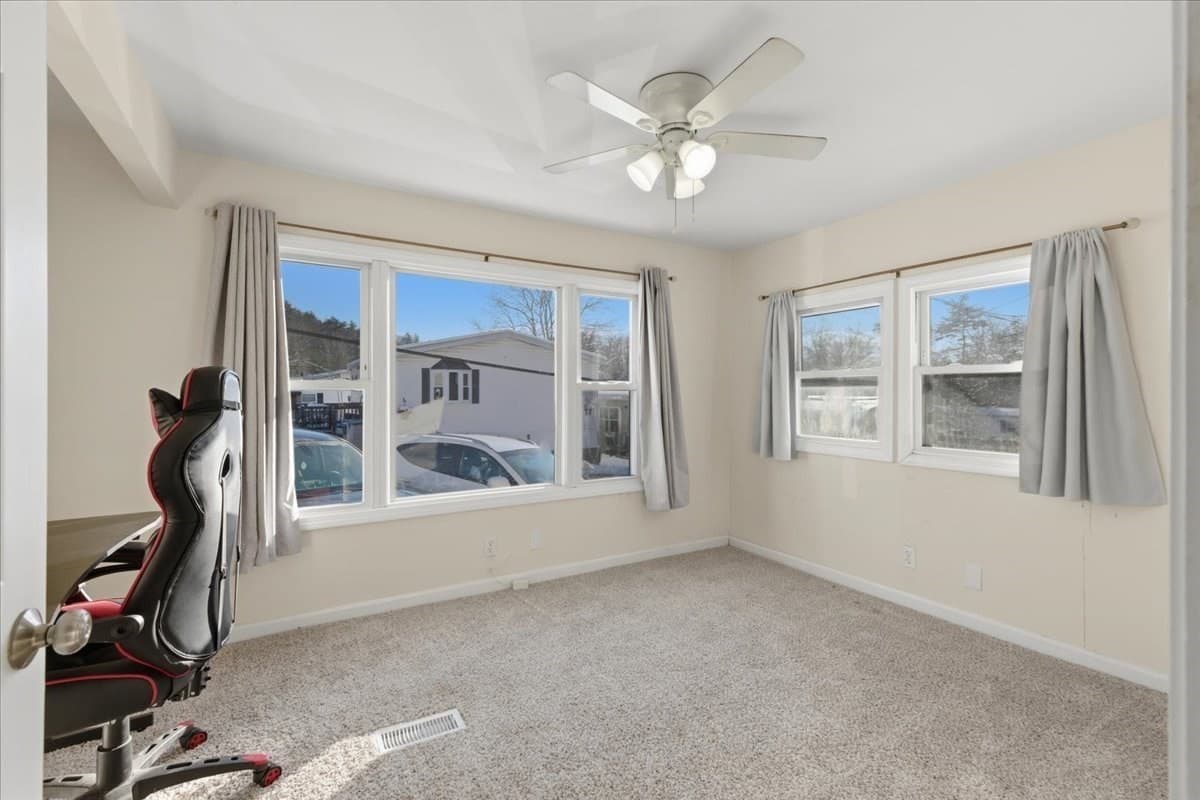 Mobile Home at 5 Alpine St, Rockland MA 02370, photo 16 of 39