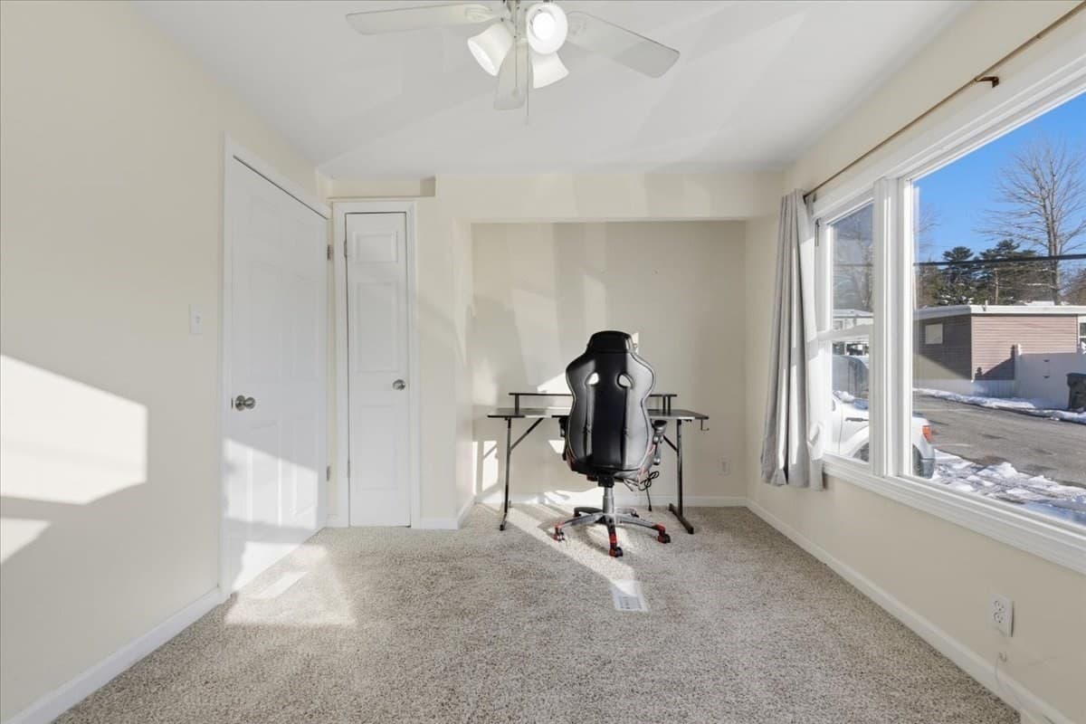 Mobile Home at 5 Alpine St, Rockland MA 02370, photo 20 of 39