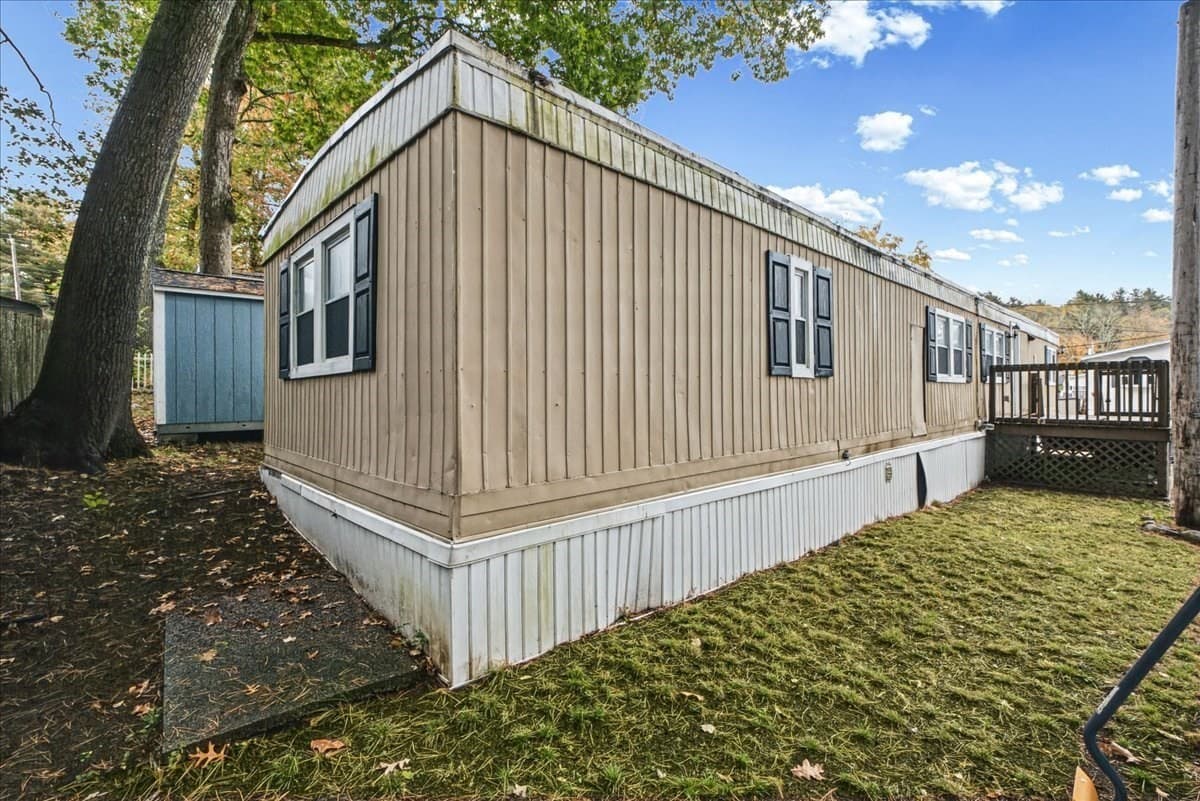 Mobile Home at 5 Alpine St, Rockland MA 02370, photo 38 of 39