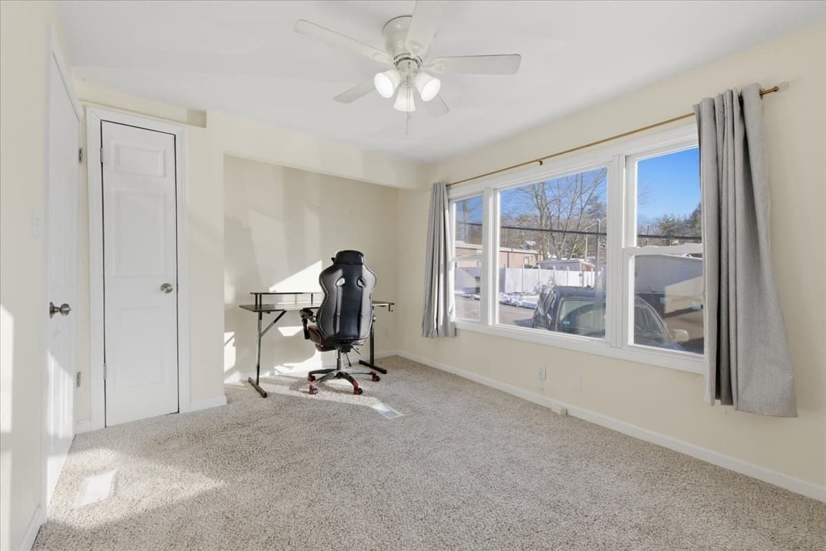 Mobile Home at 5 Alpine St, Rockland MA 02370, photo 19 of 39