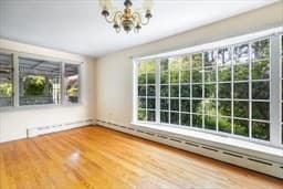 Single Family Residence at 45 Indian Hill Rd, Worcester MA 01606, photo 3 of 40