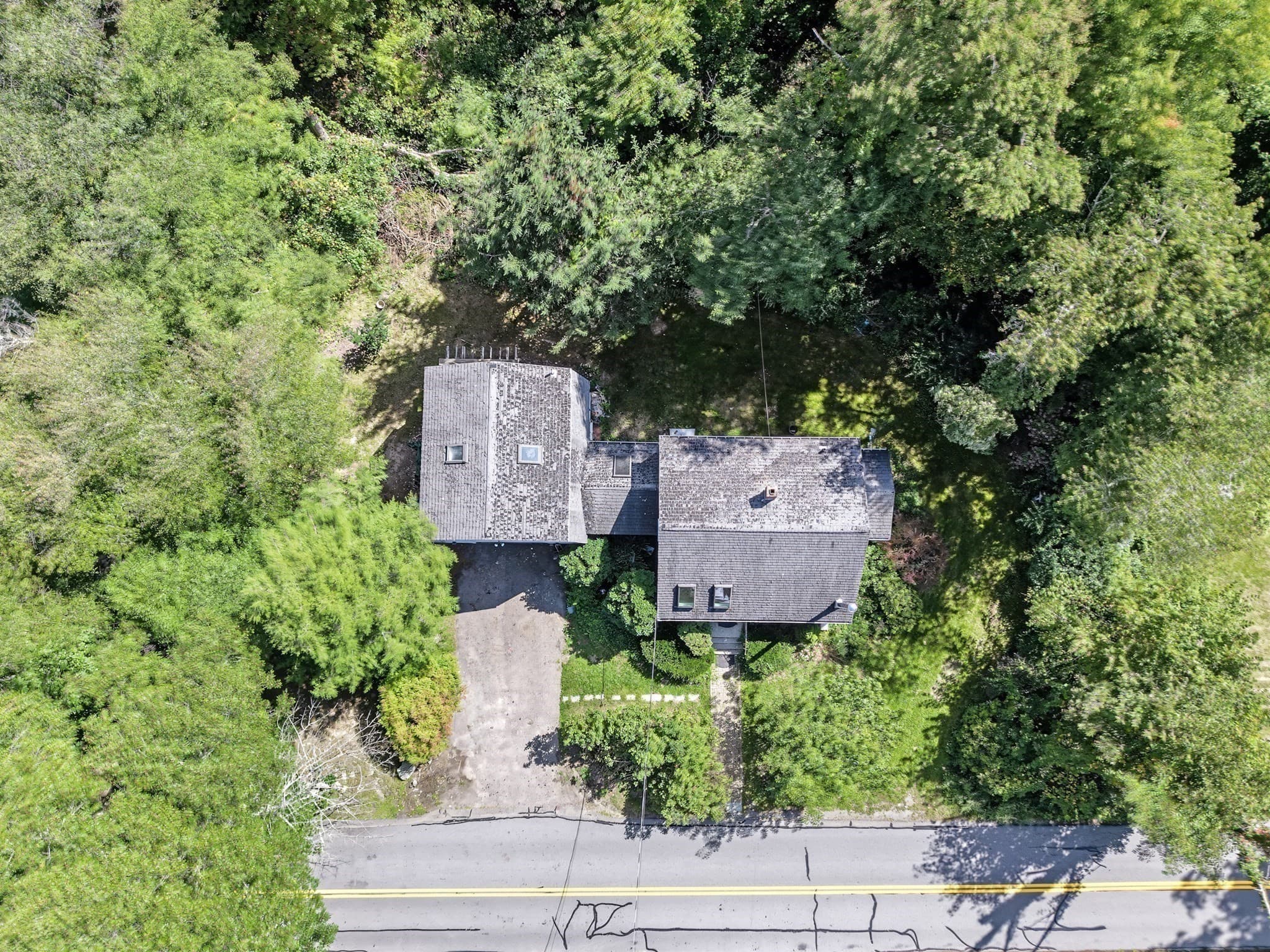 Single Family Residence at 112 Mill St, Easton MA 02356, photo 5 of 6