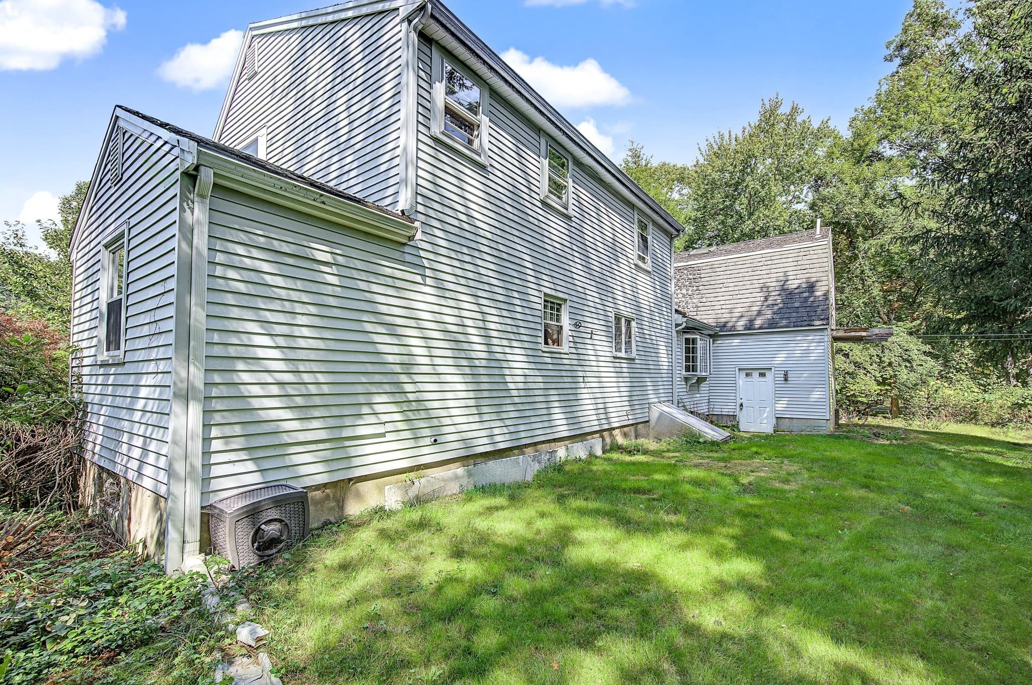 Single Family Residence at 112 Mill St, Easton MA 02356, photo 4 of 6