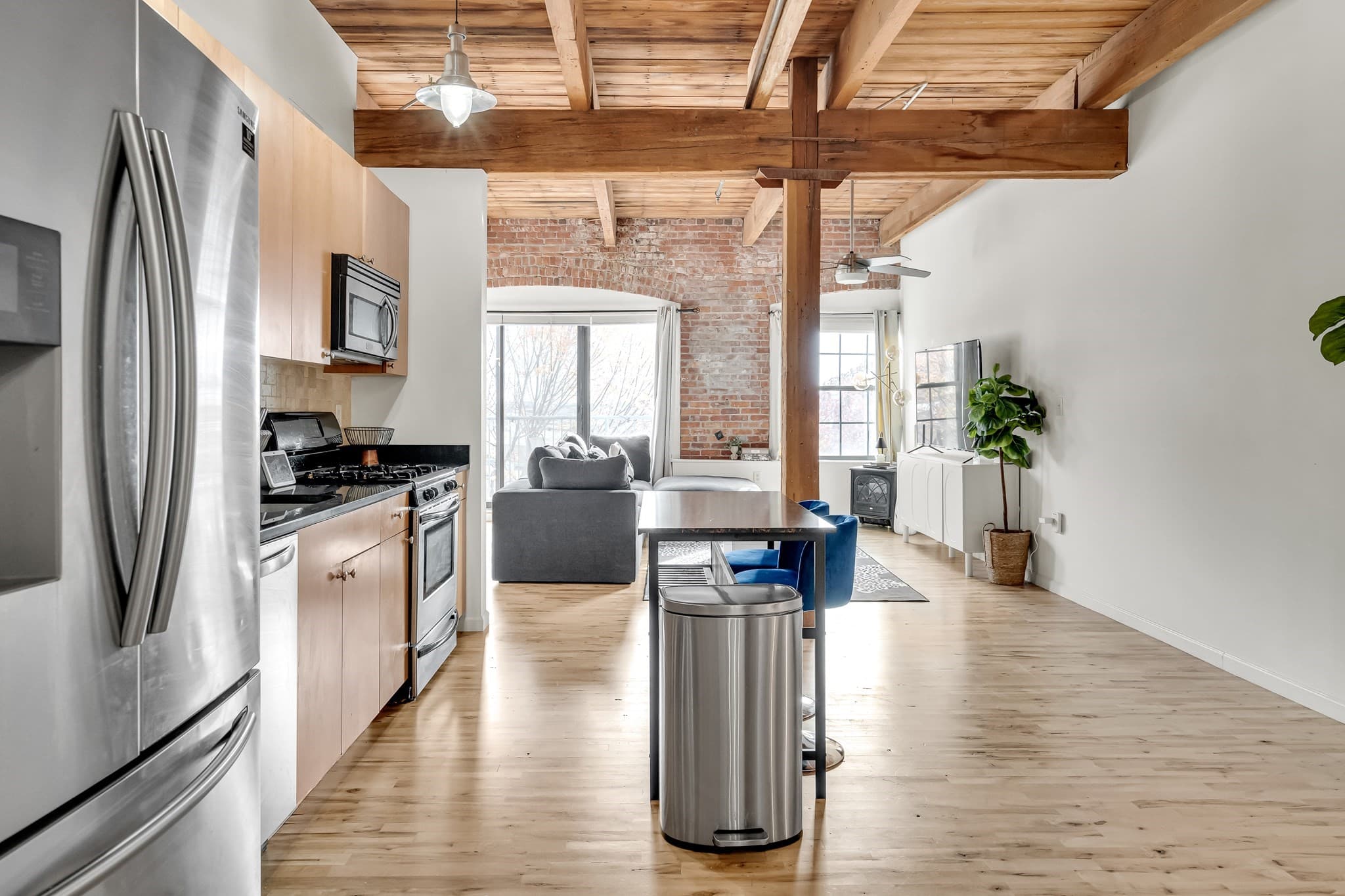 Condominium at 210 Broadway # 304, Everett MA 02149, photo 6 of 29