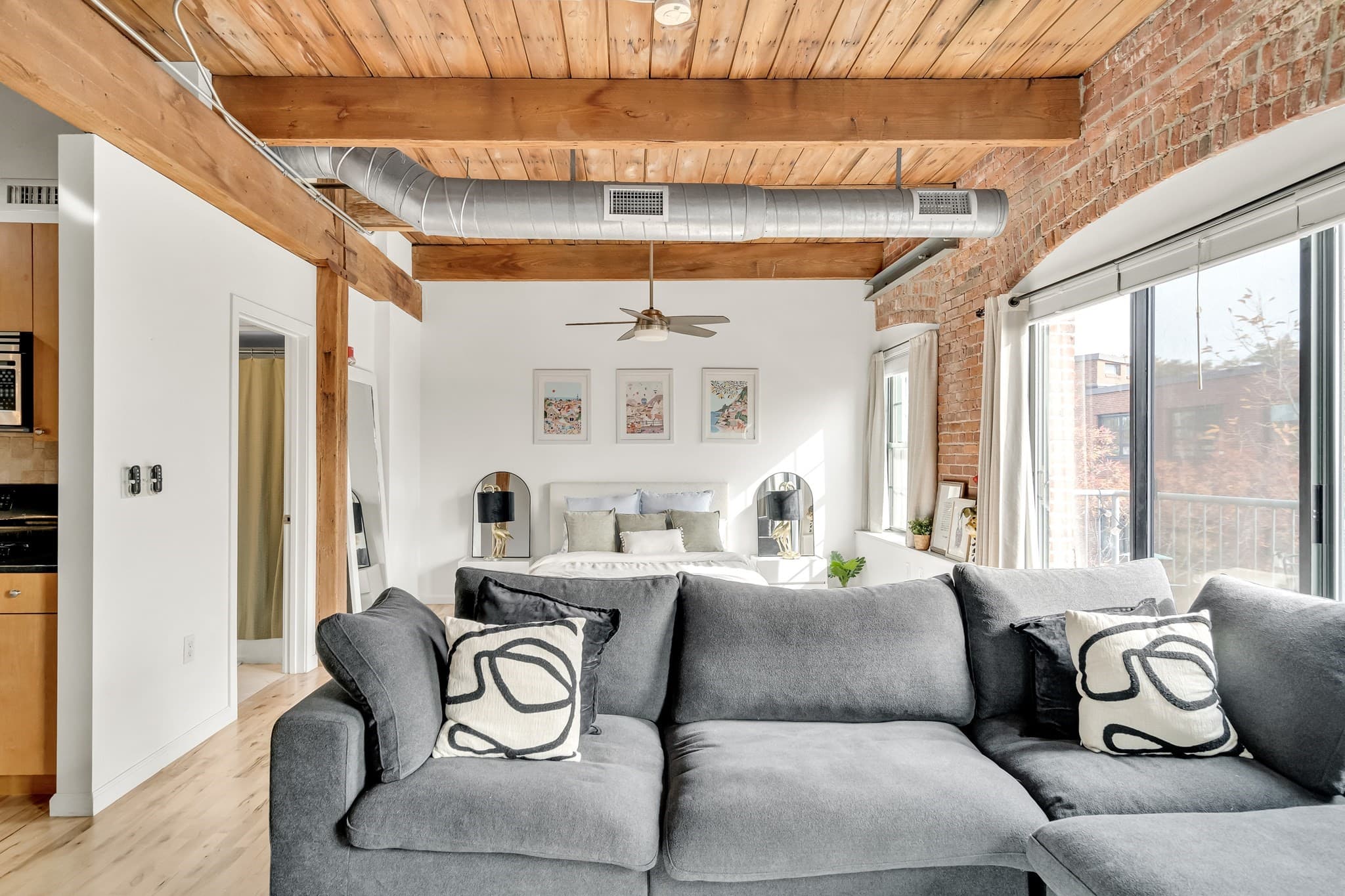 Condominium at 210 Broadway # 304, Everett MA 02149, photo 13 of 29
