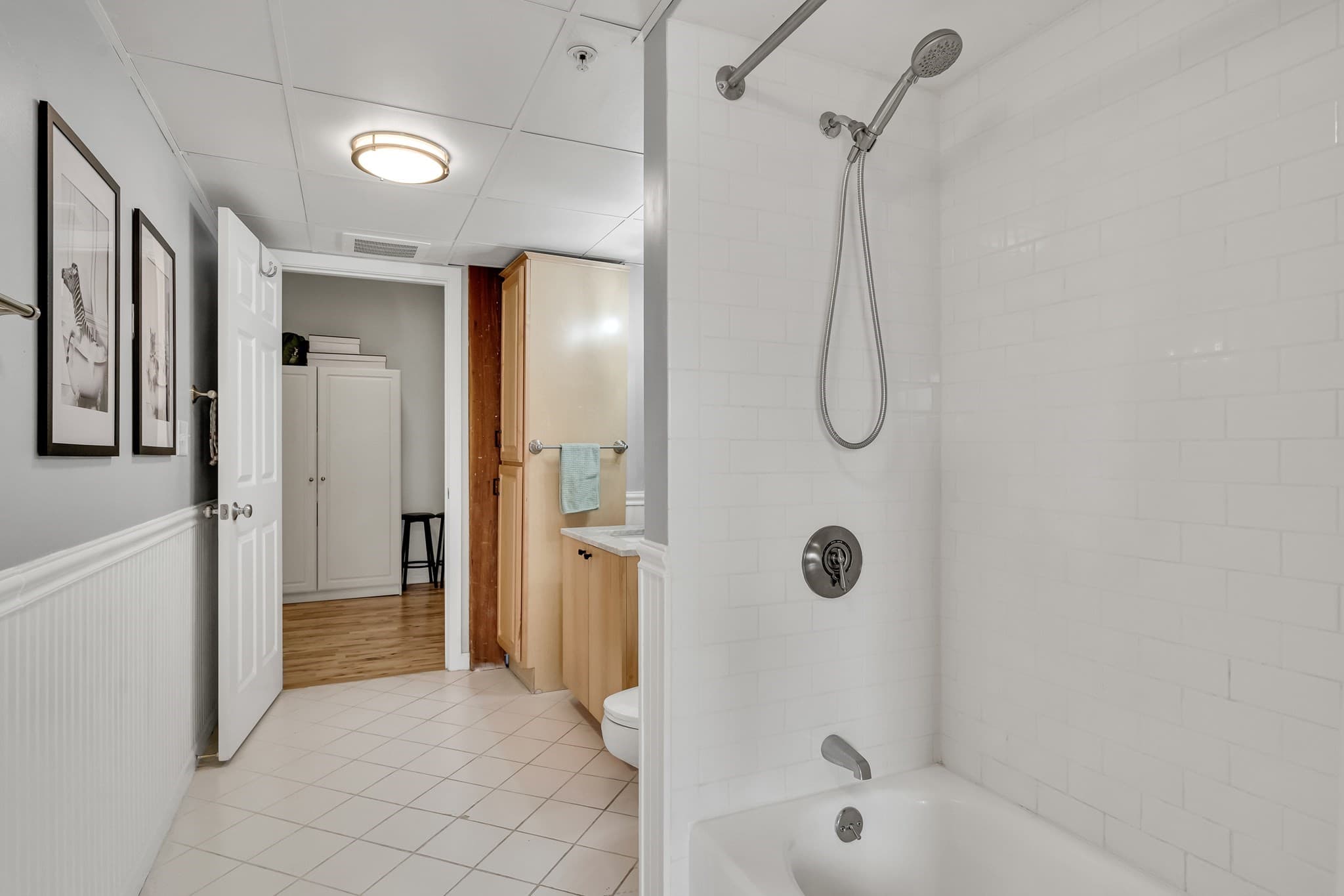 Condominium at 210 Broadway # 304, Everett MA 02149, photo 26 of 29