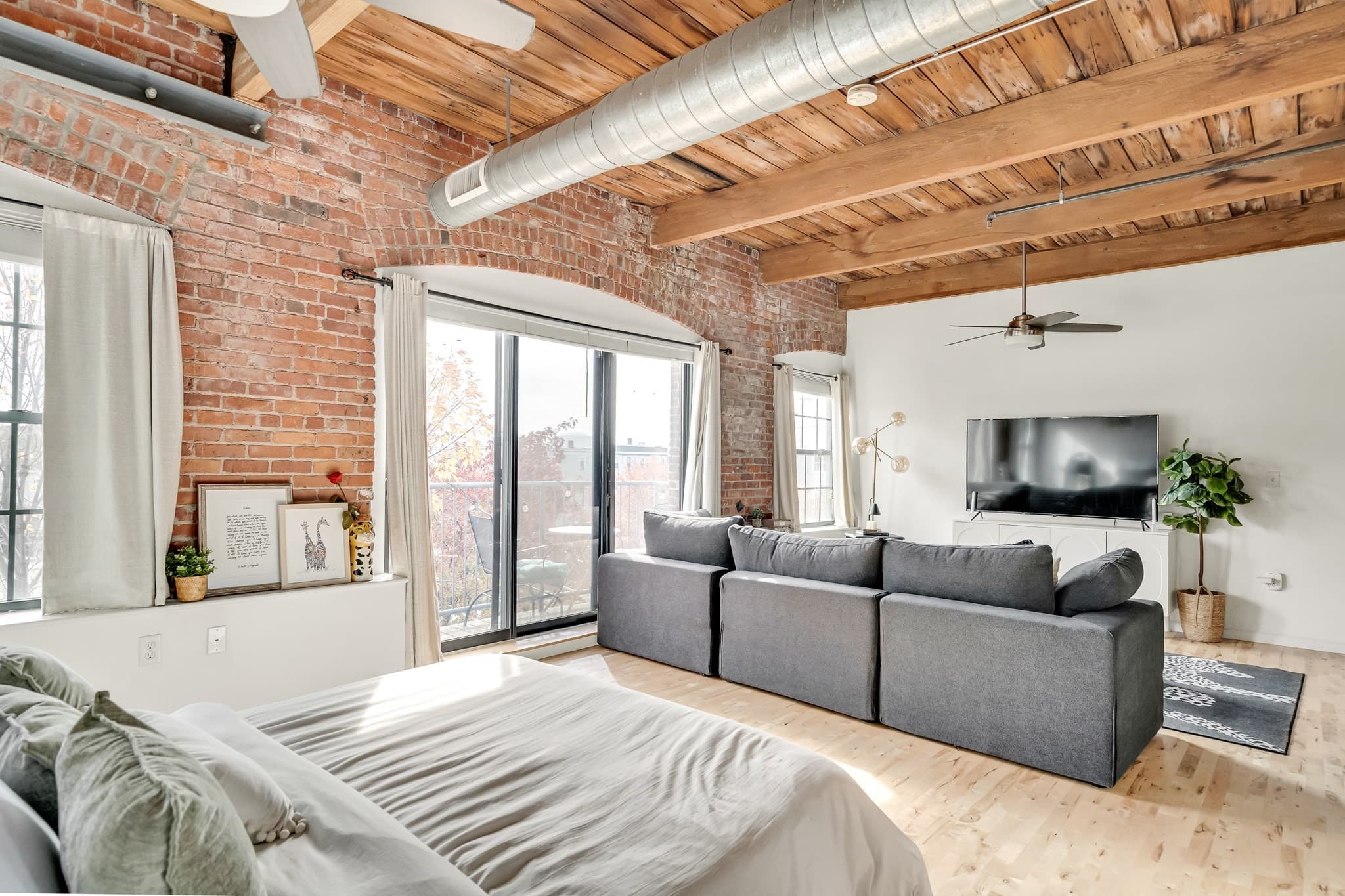 Condominium at 210 Broadway # 304, Everett MA 02149, photo 18 of 29
