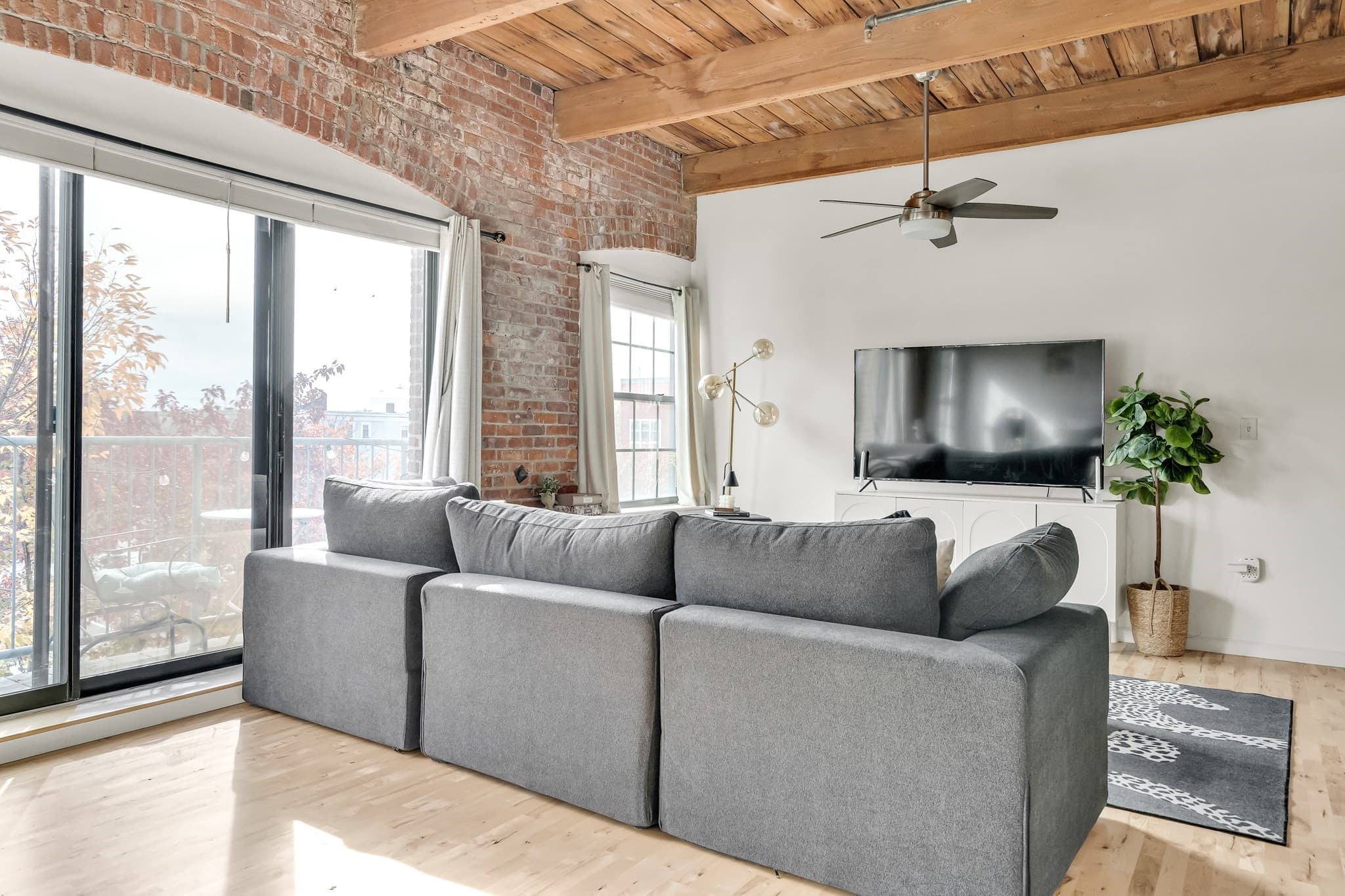 Condominium at 210 Broadway # 304, Everett MA 02149, photo 19 of 29